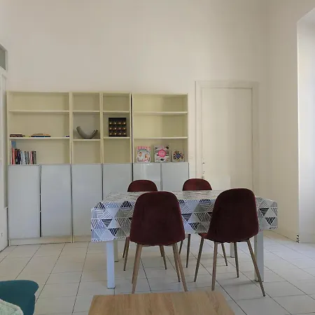110m2 Plein Centre * ニース